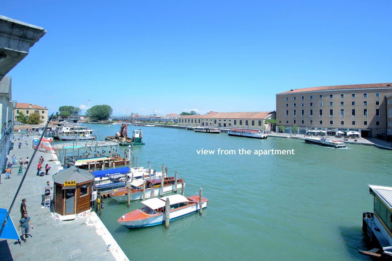 Grandcanal-Start Velence Kültér fotó